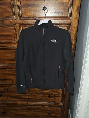 The North Face, Summit Series Jacket! Black & Red, Sz Small!!!